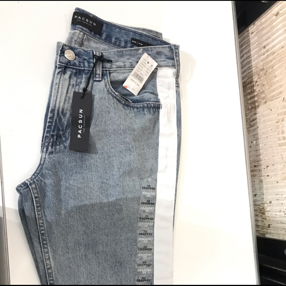 Men’s cropped slim fit striped leg jeans